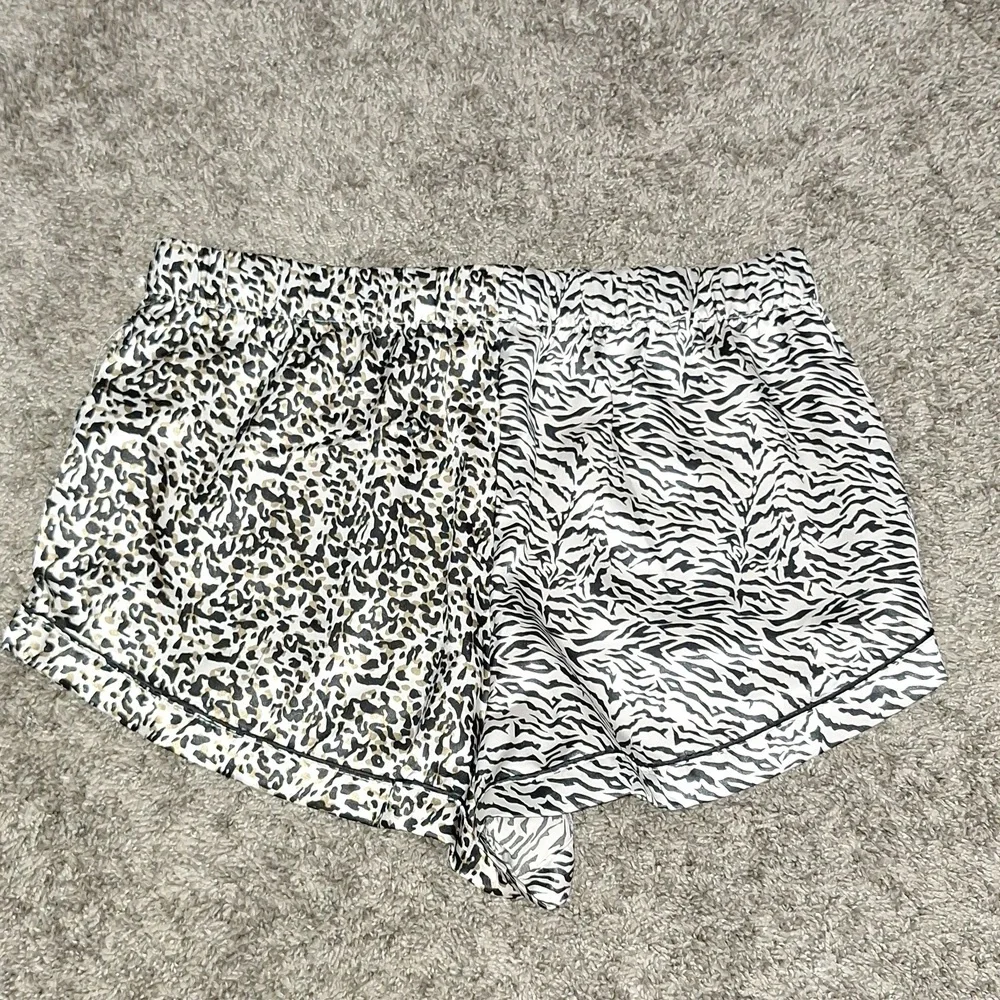 BB Dakota silky shorts pajama set - M - animal print - Picture 3 of 10